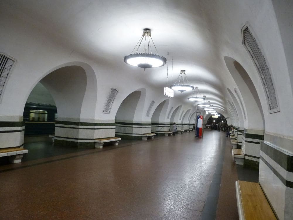 Cтанция метро «Алексеевская» 