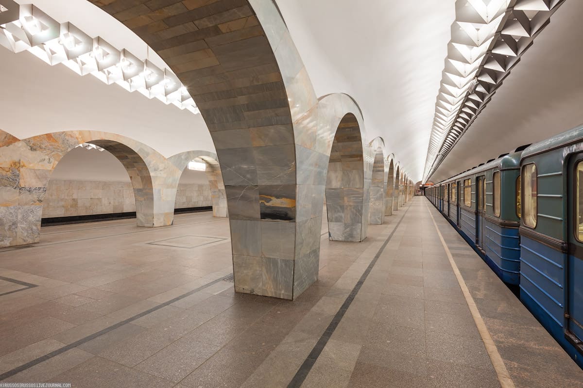 Cтанция метро «Кузнецкий мост»